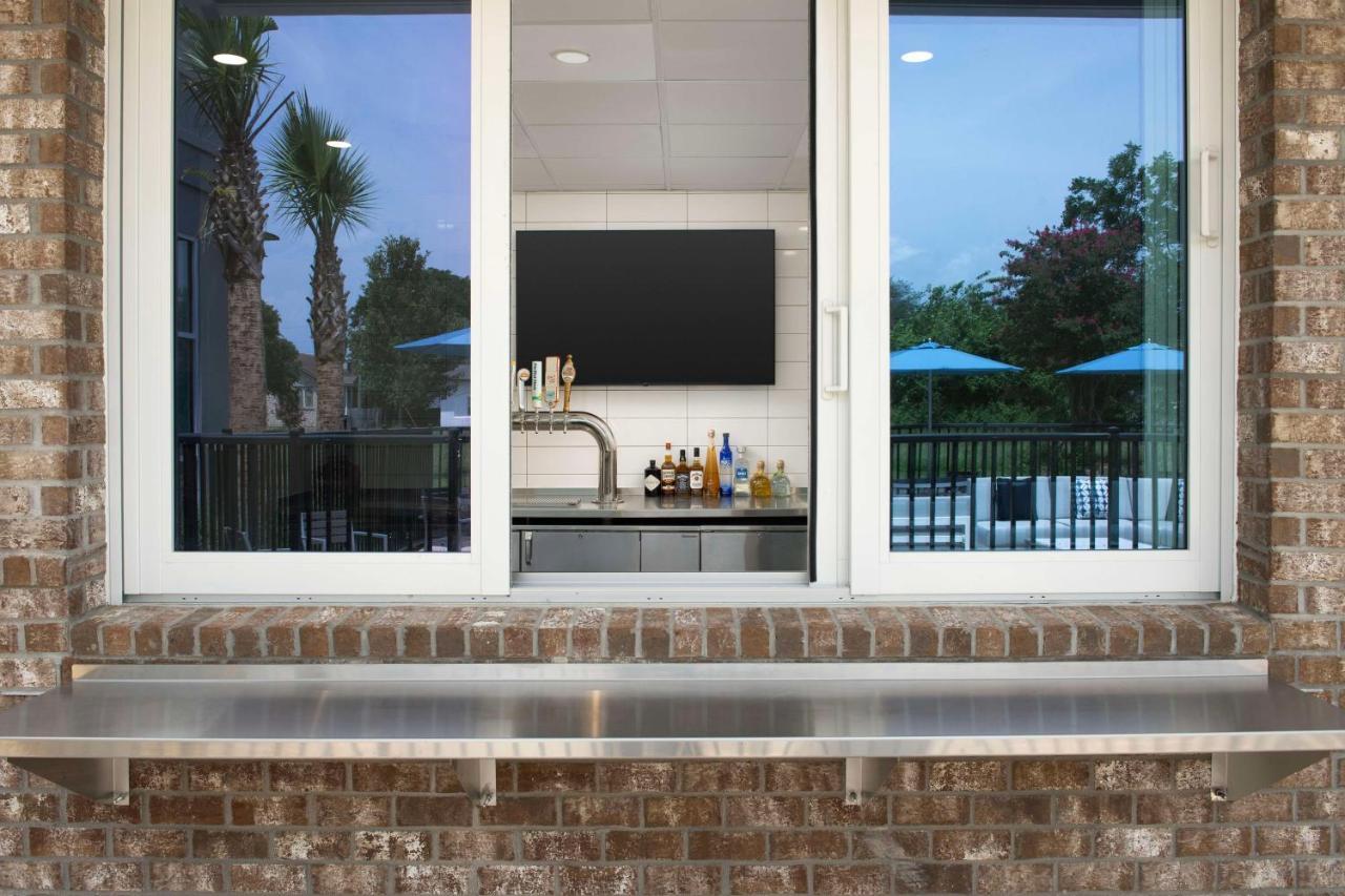 Hilton Garden Inn Pensacola Downtown Kültér fotó