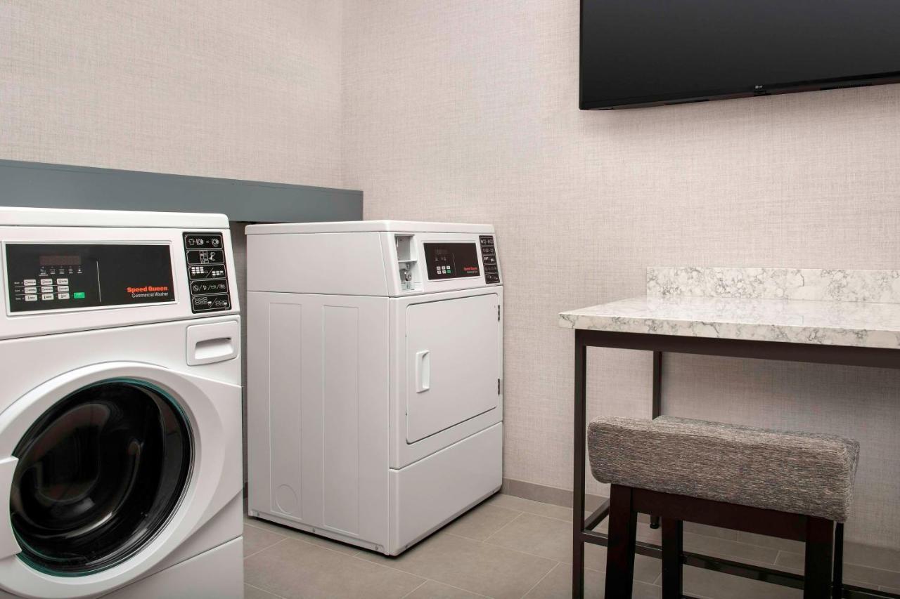 Hilton Garden Inn Pensacola Downtown Kültér fotó